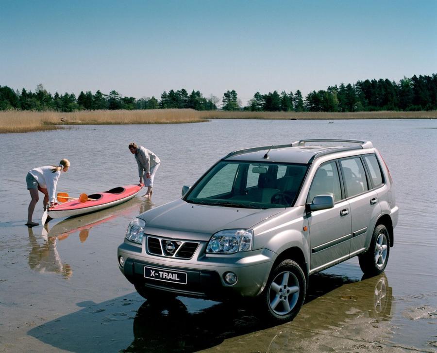  Nissan X-Trail 2003 года  (фото 4 из 5)